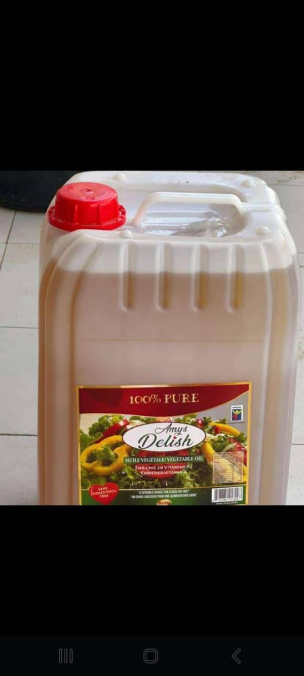  Vendre Huile Végétale Ttc Dakar - huiles a vendre. huile végétale. bidons 20 litres transparents. plus de 6000 bidons disponibles.--prix 17000 fcfa ttc dakar.