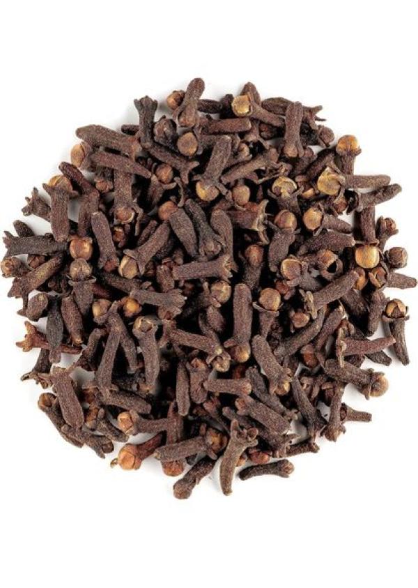  High Quality Madagascar Cloves - aromatic spices we are madagascar cloves spices producer and exporter  from madagascar provide high quality follow  international quality market --clove-- specifications ---moisture (max 12%) --stems (1-3%), --foreign matter,  and mold/insects.-- key quality factors include vibrant color,  strong aroma,  and minimal de