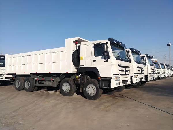  Location De Camions Miniers Shacman F3000 - transport transit logistique vous op&eacute;rez dans le secteur minier et recherchez des camions robustes et performants ? nous mettons en location des camions neufs shacman f3000 sp&eacute;cialement adapt&eacute;s aux conditions exigeantes des sites miniers.  camions neufs et fiables grande capacit&eacute; de charge