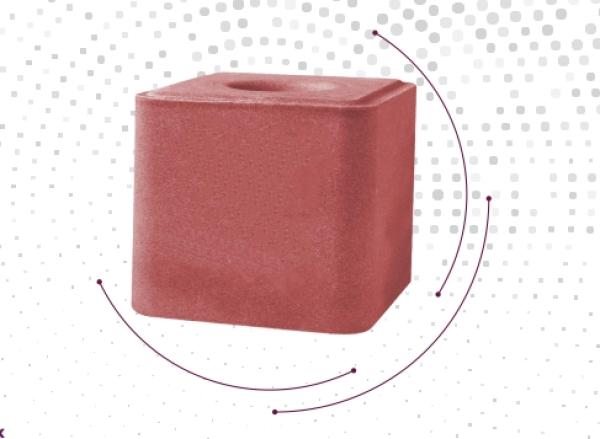  Pierre Lécher/ Bloc Minéraux - aliments pour animaux les blocs de sel enrichis en min&eacute;raux et en vitamines contribuent &agrave; la croissance et au d&eacute;veloppement sains des animaux. ces blocs r&eacute;pondent aux besoins quotidiens en min&eacute;raux et vitamines des animaux r&eacute;gulent leur app&eacute;tit renforcent leur syst&eg