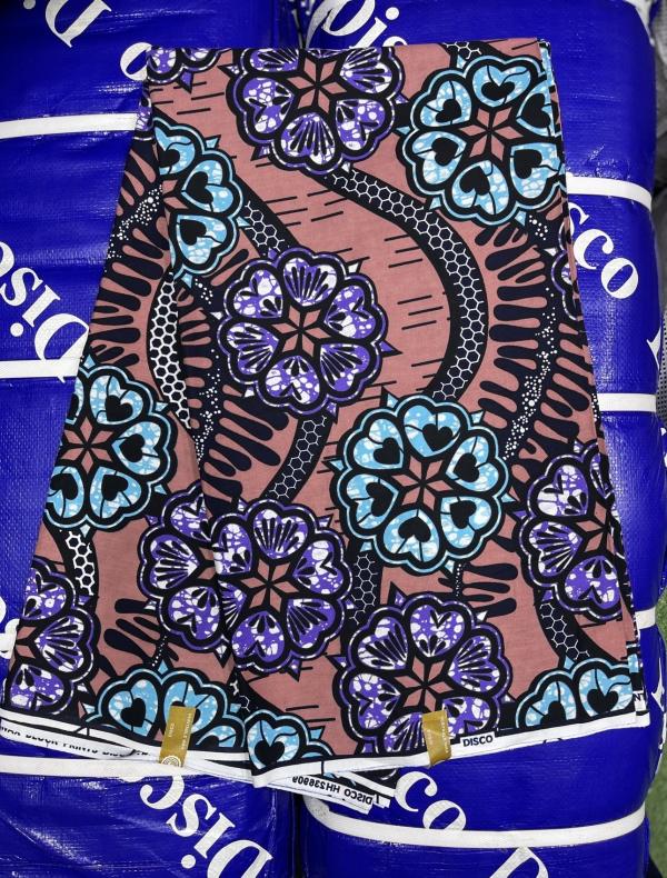  Vente En Gros De Pagnes Et Tissus Africains - autres vente de pagnes et tissus africains authentiques (wax pagnes traditionnels coton) provenant du cameroun. stock important disponible pour grossistes boutiques africaines revendeurs et importateurs en france et en europe. produits de qualit&eacute; prix attractifs selon volumes. possibilit&eac