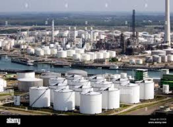  Diesel En590 10ppm D2 - petroleum gas for serious buyer. product offer – d2 gas oil (en590) product d2 gas oil (diesel) en590 – 10 ppm / 50 ppm origin non sanctioned country quantity minimum 50 000 mt per month maximum 300 000 mt per month pricing cif (cost insurance & freight) gross usd 500 / mt net usd 490 / 