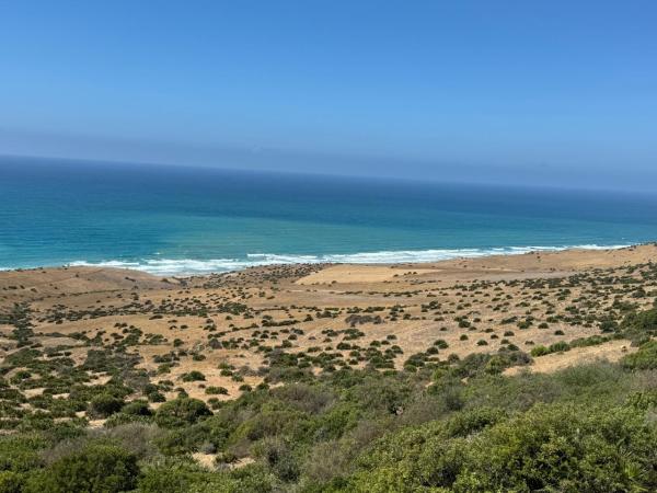  Terrain Vendre Asillah Maroc Hectares - mine terrain concession *terrain &agrave; vendre &agrave; asilah maroc vue mer* _caract&eacute;ristiques _ superficie 2 hectares (demi titre) statut juridique titr&eacute; emplacement kaf el hammam asilah vue mer convient &agrave; la construction d'une villa de luxe prix 250 dh (n&eacute;gociable) _opportuni