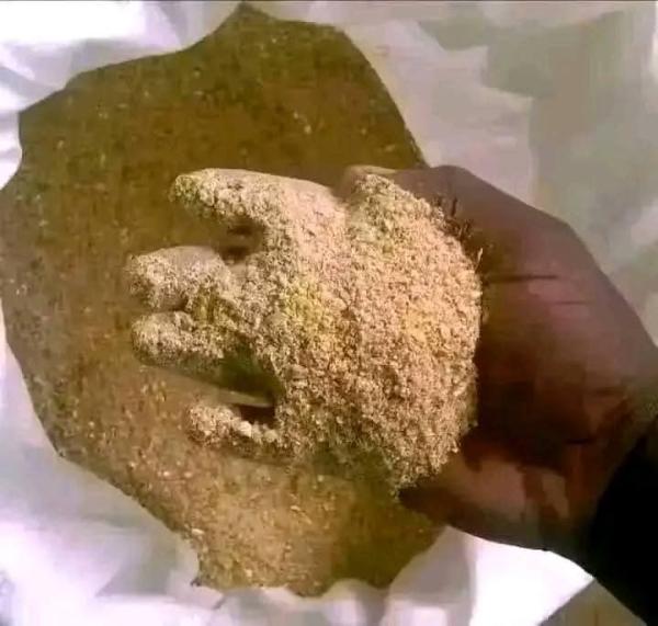  Tourteaux De Soja, Aliment Volaille, Bétail - aliments pour animaux entreprise burkinab&egrave; d'agro n&eacute;goce et aliment recherchant des partenaires pour &eacute;couler divers produits &agrave; sa disposition notamment le tourteaux de soja l'aliment volaille et b&eacute;tail les concentr&eacute; chair et ponte de 35%