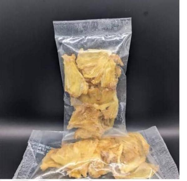  Ananas Bio Séché - fruits secs et graines grillées nous vous proposons de l'ananas bio d&eacute;shydrat&eacute;e sans produits chimiques nous serons tr&egrave;s honor&eacute;s de collaborer avec vous et ouvert &agrave; tous partenariats gagnant gagnant les prix varient de 100frs &agrave; 1000frs selon le grammage.