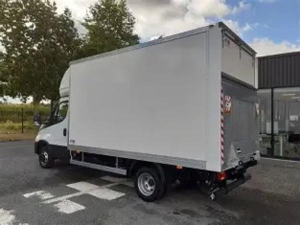  Cherche Livreurs Disposant D'une Camionnette - transport transit logistique cherche dans chaque departement des livreurs disposant d'une camionnette soci&eacute;t&eacute; de distribution de produits exotiques cherche des livreurs autoentrepreneurs avec camionnette minimum 12m3 pour des tourn&eacute;es de livraisons en france. cherche livreurs disposant d'une camionnette