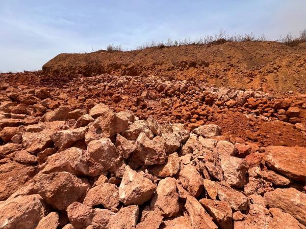  Bauxite - Industrie exploitation fourniture de bauxite d'origine guin&eacute;enne disponible directement aupr&egrave;s d'un producteur local fiable &agrave; conakry en guin&eacute;e. d&eacute;tails du produit  mati&egrave;re premi&egrave;re  bauxite de qualit&eacute; m&eacute;tallurgique origine  r&eacute;publique de gu