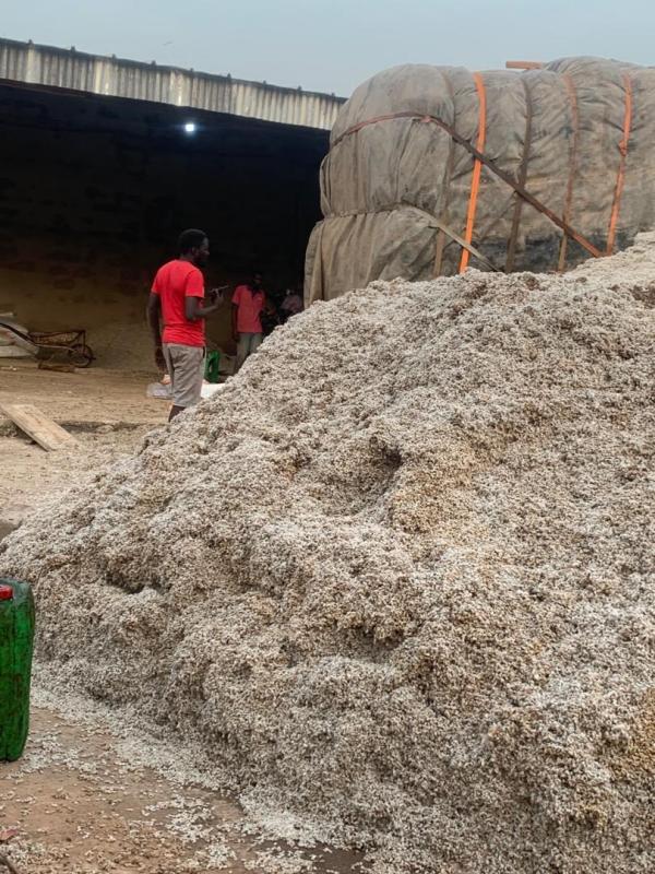  Coques De Coton Tourteaux - aliments pour animaux nous sommes une entreprise  producteur de tourteaux de coton au nord de la cote d ivoire et nous fournissons &eacute;galement des coques de coton en grande quantit&eacute; en vrac … &agrave; tous nos clients (minimum 50 t ). pour d autres produits non list&eacute;s n’h&eacute;sitez pas &agrave; 