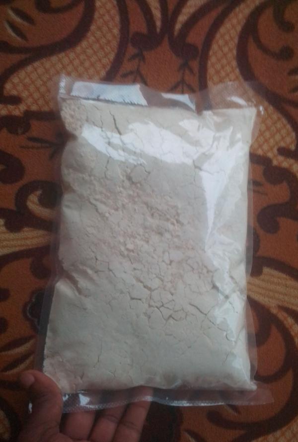  Farine De Maïs Et De Manioc - céréales nous sommes une usine de farine de maïs et de manioc d'origine b&eacute;ninoise. vous recherchez de la farine de haute qualit&eacute; ? d&eacute;couvrez celle des plantations de maïs et manioc du b&eacute;nin r&eacute;put&eacute;e pour leur go&ucirc;t exceptionnel et sa qualit&eacute; irr&eacute;pr
