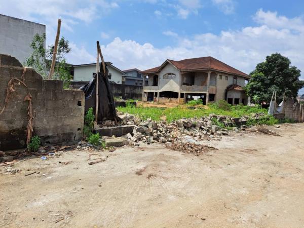  Terrain De 3000 M2 En Pleine Villa Abidjan - mine terrain concession nous vendons ce beau terrain dans le quartier de cocody pr&eacute;cis&eacute;ment &agrave; angre 8 e tranche. un terrain pour tous vos projets immobiliers. une occasion en or.