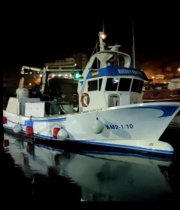  Vente De Bateau De Pêche - equipement maritime  bateau de peche professionnel &agrave; vendre – lot complet vente directe par le propri&eacute;taire sans interm&eacute;diaires. localisation port d’almería espagne bateau en fibre de verre de 15 50 m&egrave;tres de longueur et 5 m&egrave;tres de largeur enti&egrave;rement &eacute;q