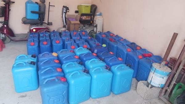  Vente De Lhuiles Dolives - huiles salam je mets en vente *1000 litres d huile d olive vierge de la r&eacute;colte octobre 2025. quantit&eacute; 50 bidons de 20l qualit&eacute; huile vierge extraction &agrave; froid faible acidit&eacute; go&ucirc;t fruit&eacute; et un peut piquante (signe de tr&egrave;s bon qualit&eacute;) 
