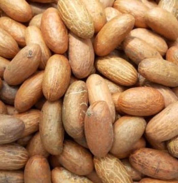  La Noix Du Petit Colas - fruits et légumes ch&egrave;re client. nous disposons d'une quantit&eacute; illimit&eacute;e de gacinia cola (noix de cola) et nous sommes disponibles a les exporter partout dans le monde 