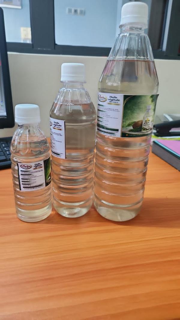 Huile De Coco - huiles une huile qui sert &agrave; cuisiner hydrater et nourrir naturellement ? oui &ccedil;a existe. notre huile de coco est produite avec soin pour garantir qualit&eacute; fra&icirc;cheur et efficacit&eacute;. disponible au b&eacute;nin vente en d&eacute;tail et en gros nous recherchons   clients fid&