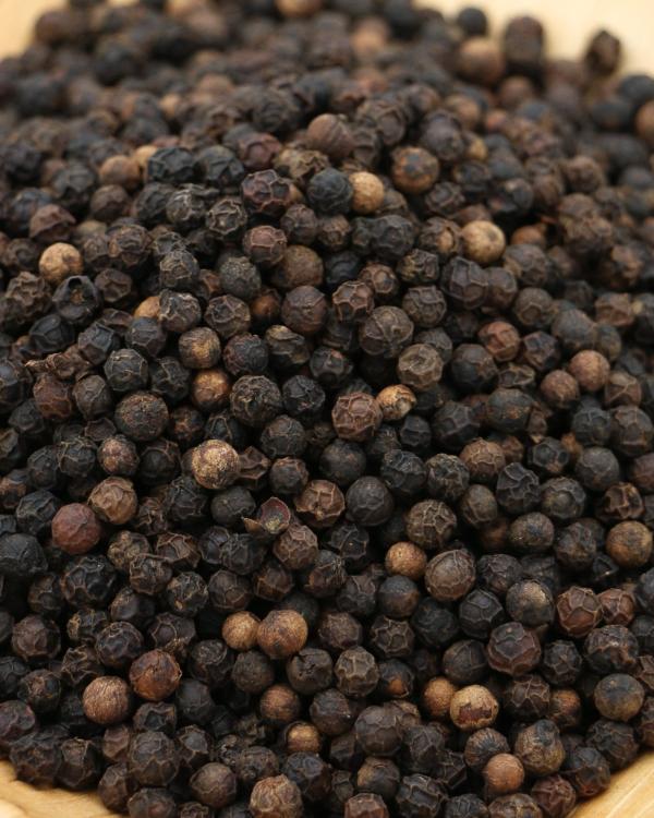  Madagascar Black Pepper Heavy Grade - aromatic spices we offer madagascar heavy black pepper valued for its strong aroma and export grade quality. ideal for the food industry spice blends and food service applications. ✓ madagascar origin ✓ selected quality ✓ volumes available ✓ fob ddp and other incoterms prices specifications and availability