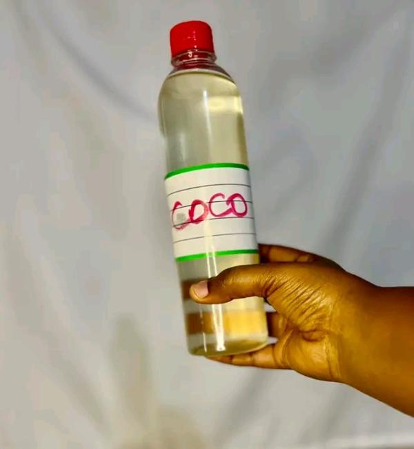  Huile Végétale De Coco - hygiene entretien nous disposons le l'huile v&eacute;g&eacute;tale de coco vierge 100 % naturel press&eacute; a froid disponible en flacon de 1 litre. notre produit est id&eacute;al pour les industries cosm&eacute;tiques revendeurs et exportateurs des mati&egrave;res premi&egrave;res naturel. 