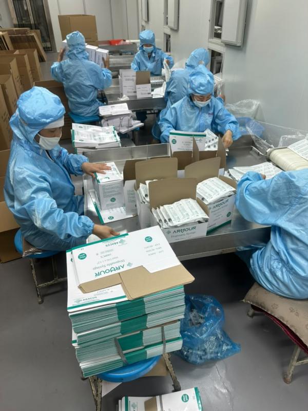  Vendre Conteneur Seringues - hygiene entretien un conteneur de seringues en route pour le port de dakar 690 cartons de 16 bo&icirc;tes de 100 seringues donc au total 1.104.000 seringues de 10 (cc/ml). cherchons un client s&eacute;rieux pour l'achat du conteneur ! si le client est int&eacute;ress&eacute; pour le container entier nous pouvon