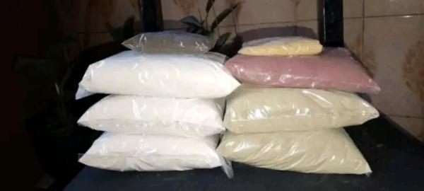 Argile Jaune Blanche Rouge Et Verte. - hygiene entretien nous disposons de l'argile jaune blanche rouge et de l'argile verte pour vos soins capillaires disponible en gros et d&eacute;tails. usage personnel revendeurs ou exportateurs des produits naturels. veuillez contacter sur note whatsapp nos prix sont comp&eacute;titifs. merci