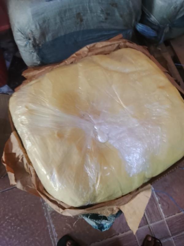  Beurre De Karité - huiles beurre de karit&eacute; bio. origine c&ocirc;te d'ivoire(korhogo). produit sans additifs comestible et usage cosmetique 