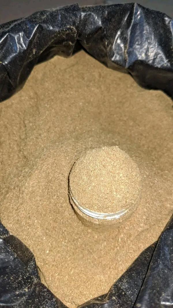  Poudre De Chébé Du Tchad - hygiene entretien nous proposons la qualit&eacute; sup&eacute;rieure de la poudre de ch&eacute;b&eacute; du tchad. disponible en gros et d&eacute;tails avec un prix de 5000 fcfa/ kg exp&eacute;dition possible partout. 