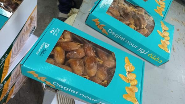  Produits Naturels Des Fermes - fruits secs et graines grillées d&eacute;couvrez les tr&eacute;sors d'alg&eacute;rie où la qualit&eacute; rencontre l'authenticit&eacute;. nous vous proposons des dattes deglet nour d'exception une s&eacute;lection de miels purs comme l'eucalyptus le jujubier et le thym sauvage ainsi qu'une huile d'olive extra vierge extraite 
