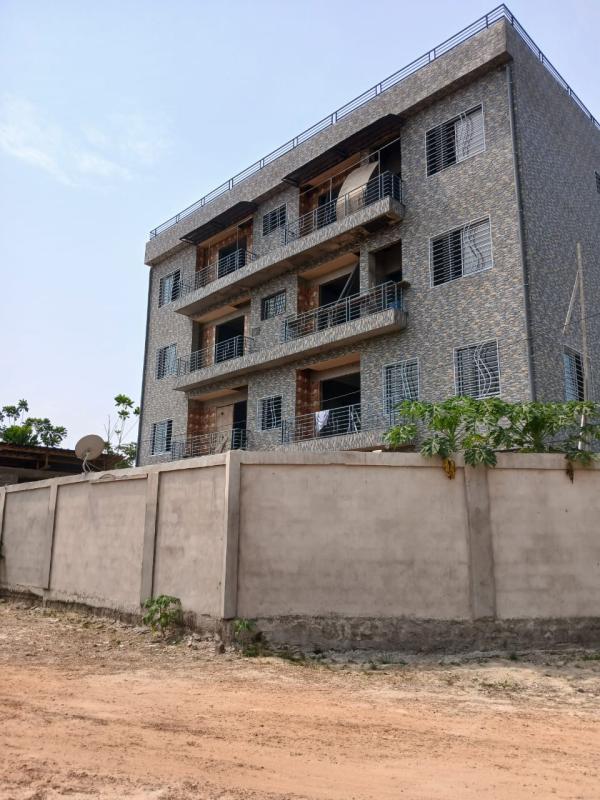  Immeuble Moderne De Niveaux Vendre - mine terrain concession immeuble de fini &agrave; vendre au cameroun dans la cit&eacute; baln&eacute;aire et portuaire de kribi &agrave; 10 minutes en voiture du centre ville sur la route du port &agrave; 10 minutes &agrave; pieds de la plage sur l'oc&eacute;an atlantique. le b&acirc;timent comprend plusieurs studio mod