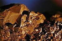  Demande Des Fournisseurs Marocain - métaux je suis un interm&eacute;diaire ,  j'ai environ des dizaine des clients europ&eacute;en et am&eacute;ricaine .--je veux des fournisseurs de cuivre brute (cooper or),  ces fournisseurs capable d'etre disponible de produire mensuellement 100 tonne de cuivre .*--notre demande est urgent veuillez me r&eac