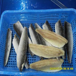  Le Hareng,la Lotte, Le Poulpe,la Palourde - poissons nous disposons du poisson congelé(le poulpe, la queue de lotte, le filet de hareng,  la chair de palourde , le filet d'anchois).nos produits sont livrés de la chine sur tous les pays.pour plus d'information veuillez nous contacter.