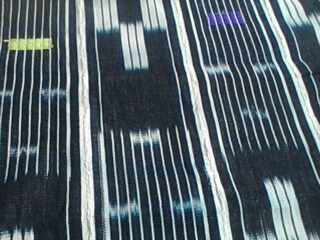  Pagne Baoulé De Côte D'ivoire - Industrie exploitation je recherche des clients pour l'achat de pagnes baoulé de la côte d'ivoire ( pagne traditionnel ) --je dispose de quantité suffisante pour tout commande. 