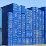 Grand stock de containers maritimes divers grande