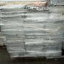 Tubes et lingots d'aluminium recycl&eacute; en stock